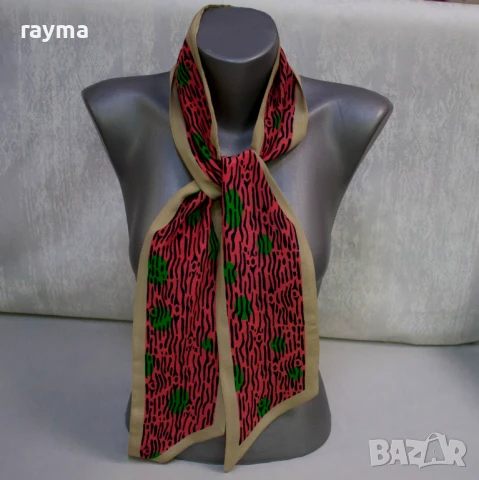 Kenzo копринен шал, снимка 4 - Шалове - 51330082
