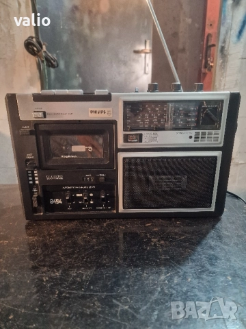 Касетофон PHILIPS 8494