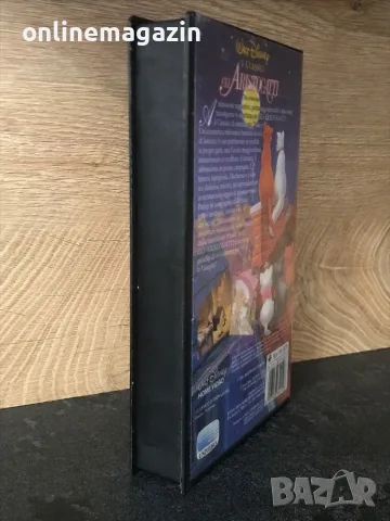 Видеокасета “ Аристократи “ VHS, снимка 4 - Други жанрове - 56378125