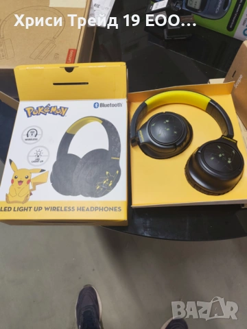 Нови Безжични слушалки Pokémon Pikachu с LED светлини 
