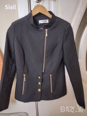Дамско черно сако 