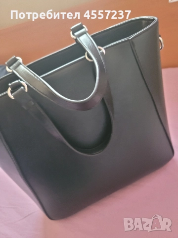 Дамска чанта, снимка 2 - Чанти - 52834717