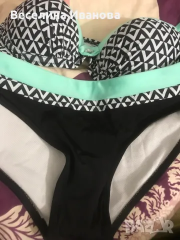 Чисто нови бански Lascana