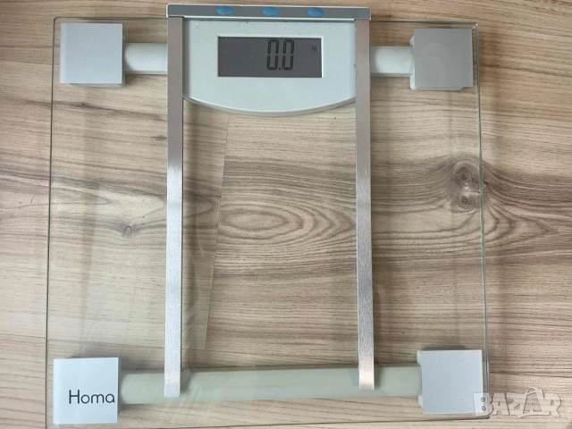 Кантар перфектно работещ + батерии в комплекта