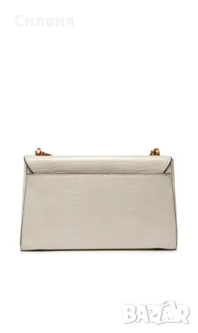 Дамска чанта Guess, снимка 3 - Чанти - 48919607