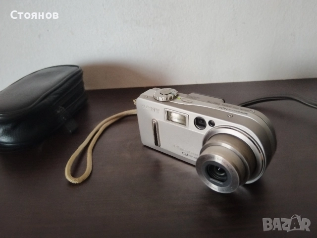 Sony DSC P9 Cyber-shot 4MP 6x Optical Zoom Japan, снимка 1