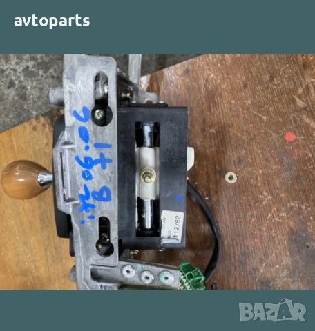 Jaguar s-type 2006година 2.7d avtomat скоростен лост, снимка 2 - Части - 40372206