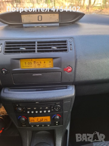 Citroen C4 2007г. 1.6HDI 90 к.с, снимка 8 - Автомобили и джипове - 53699012