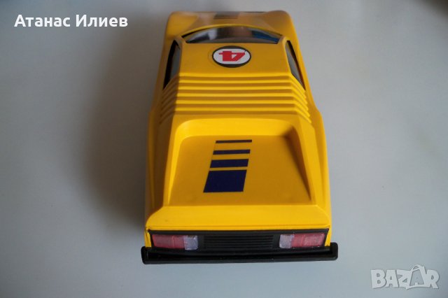 Соц състезателна пластмасова кола играчка, снимка 4 - Коли, камиони, мотори, писти - 42389866