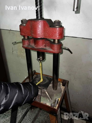 Продавам ръчни винтови преси., снимка 3 - Други машини и части - 52820675