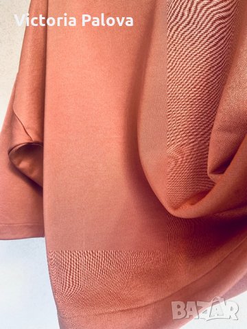 Плътна блуза кроп паднало рамо CAROLL PARIS , снимка 3 - Блузи с дълъг ръкав и пуловери - 34265991