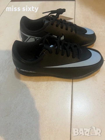 Nike чисто нови оригинални футболни обувки ,размер 32, снимка 4 - Маратонки - 53011968