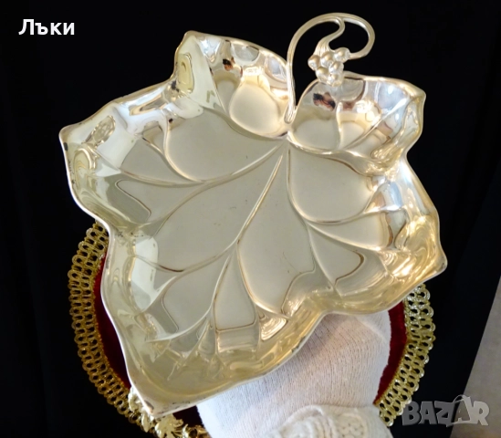 Посребрена фруктиера Лозов лист WMF. , снимка 3 - Антикварни и старинни предмети - 52860365