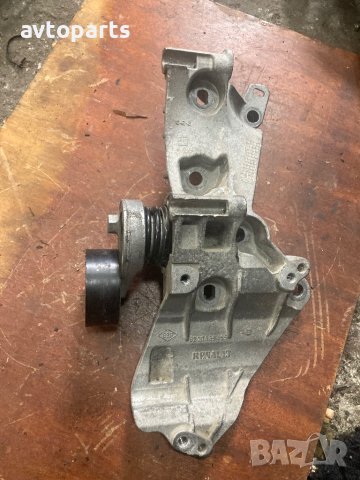 Renault clio 4 2015година 1.5dci Оптегач пистов ремък