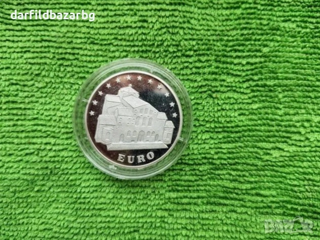 Монета " манастира" отлично състояние от 1998 година.