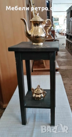 Семпла и стилна помощна масичка от дърво с долен рафт за съхранение. Подходяща за хол, спалня., снимка 4 - Маси - 52401837