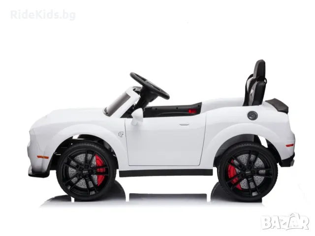 Dodge Challenger SRT 12V – Детска акумулаторна кола, Бяла, EVA гуми, снимка 4 - Детски велосипеди, триколки и коли - 49743801