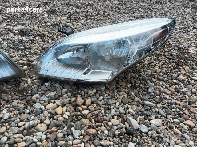 ляв и десен бял фар за рено меган 3 08-13 RENAULT MEGANE III, снимка 3 - Части - 51622258
