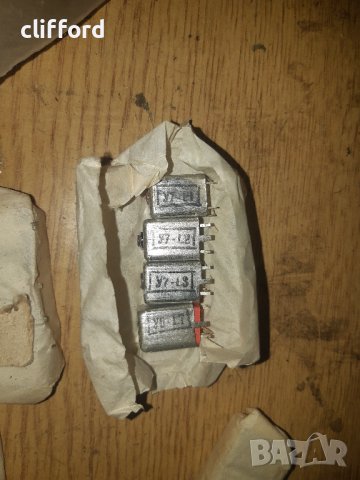 Резистори,бобини,микрофони,стабилизатори,транзистори,стартери., снимка 11 - Друга електроника - 42473905