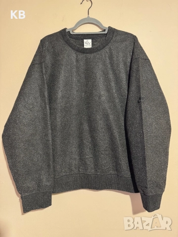 Nike Men's NWT Forward Tech Pack Therma-Fit.