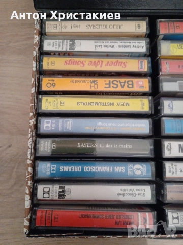 Продавам куфар с касети 30 бр, снимка 7 - Аудио касети - 52267422