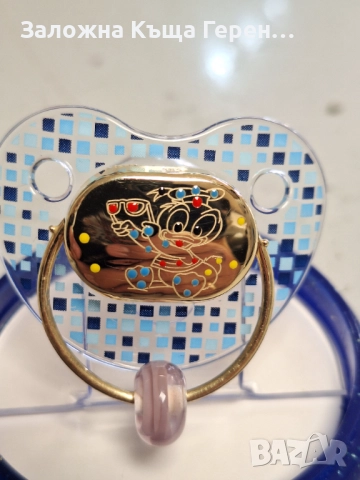 Детски биберон със златна капачка и дръжка - 8,46 гр., снимка 2 - Колиета, медальони, синджири - 52802663