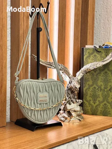 Miu Miu дамски чанти Различни цветове , снимка 9 - Чанти - 48949798