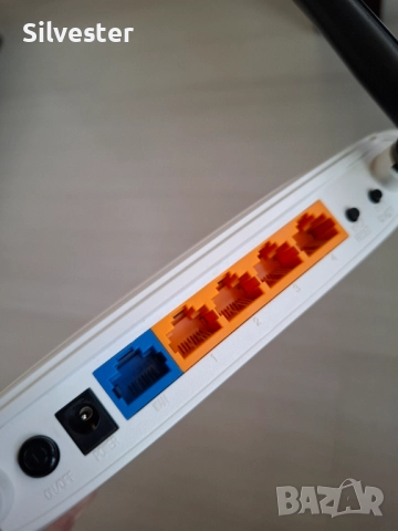 Рутер TP-Link, 300Mbps, 2.4GHz (300 Mbps), снимка 5 - Рутери - 52447726