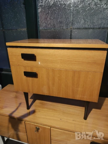 Арт Деко елегантни  мебели светъл боров фурнир и черни акценти, снимка 4 - Шкафове - 50992117