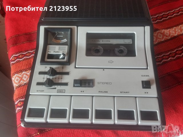 Ретро касетофон  GRUNDIG, снимка 1 - Други - 34090911