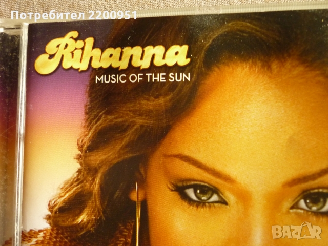 RIHANNA, снимка 2 - CD дискове - 36045273