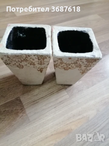 Стари саксии, снимка 3 - Декорация за дома - 51205431