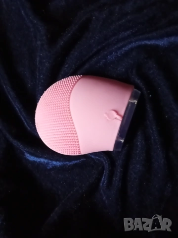 Ултразвуков силиконов уред за почистване и масаж на лице Силиконова четка за почистване на лице, снимка 8 - Масажори - 53572145