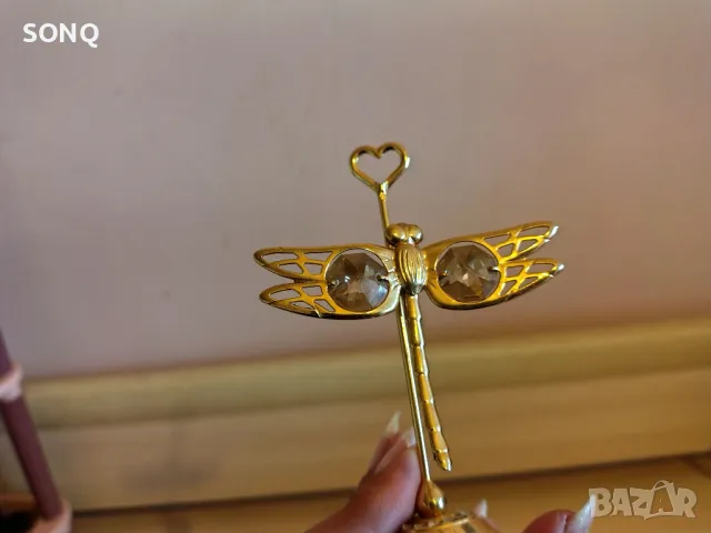 Колекционерска Позлатена Фигурка -Водно Конче Със Сваровски Кристали, снимка 4 - Фигурки - 49338737