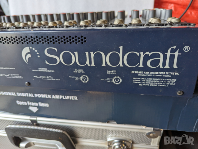 Soundcraft EFX12 Mixer с повреда, снимка 11 - Други - 44698336