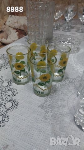 Стъклени чаши 