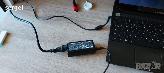 Лаптоп с зарядно, снимка 8 - Лаптоп аксесоари - 51094453