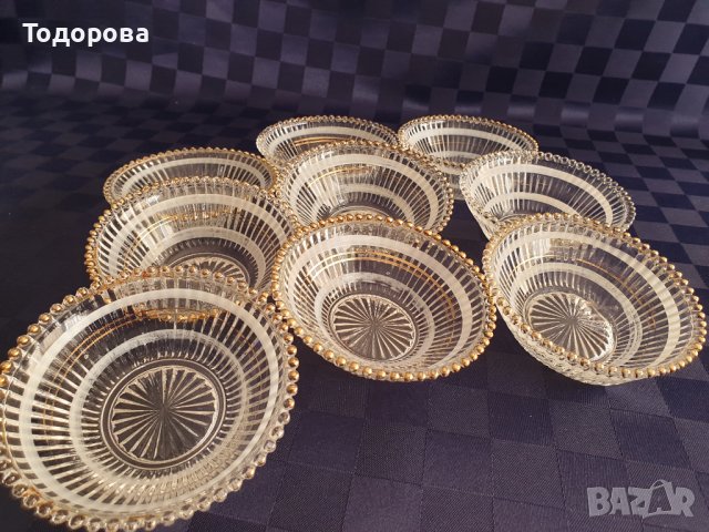 Стари стъклени купички с богата позлата - 9 броя., снимка 5 - Сервизи - 41593001