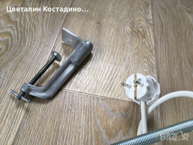 шведска , разтегателна работна лампа, снимка 6 - Настолни лампи - 52903079