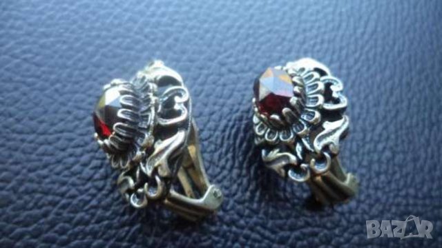 Сребърен комплект с гранати, снимка 3 - Бижутерийни комплекти - 42180320