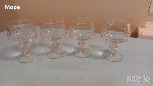 Кристални чаши за коняк 
