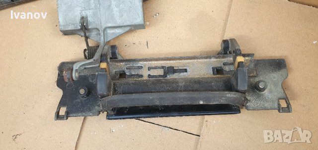 външна дръжка за бмв е34 задна лява врата bmw e34 rear left door handle , снимка 2 - Части - 41881104