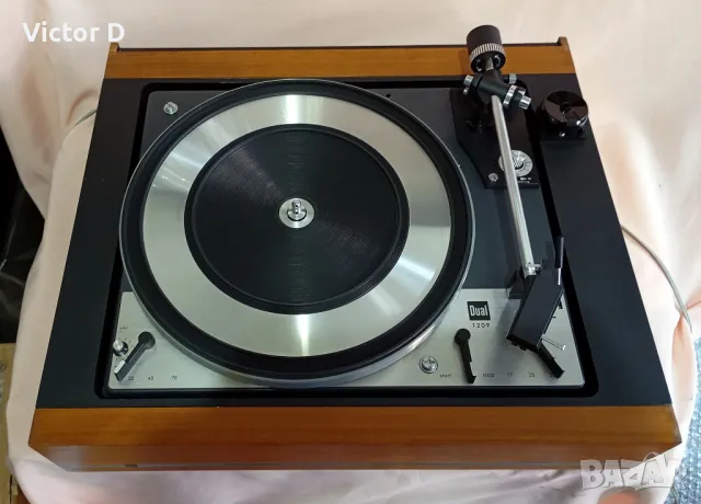 DUAL 1209 type CS 30 - Грамофон , снимка 2 - Грамофони - 48665812