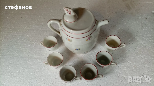 Комплект за греяна ракия, буренце с капаче и 6 чашки, порцелан, снимка 3 - Сервизи - 52888057