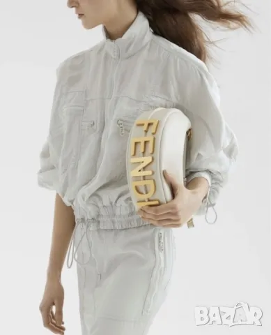 Fendi дамска чанта , снимка 10 - Чанти - 48329636