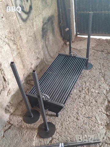 барбекю на Дървени въглища 80х40х80 