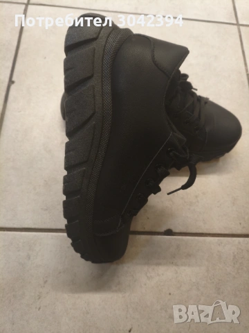 Дамски маратонки на платформа, снимка 3 - Дамски ежедневни обувки - 53799786