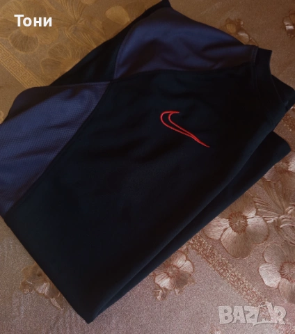 NIKE Оригинал Нова Мъжка Спортна Тениска L, снимка 2 - Тениски - 53846595