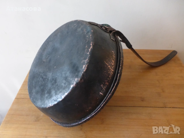 Стар меден тиган с надпис 1933 г, снимка 12 - Антикварни и старинни предмети - 53735868