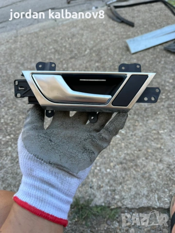 Вътрешна дръжка за отваряне на задна лява врата на Ауди А6 Audi A6 4F 6C 4f0839019 само за 10Eur.